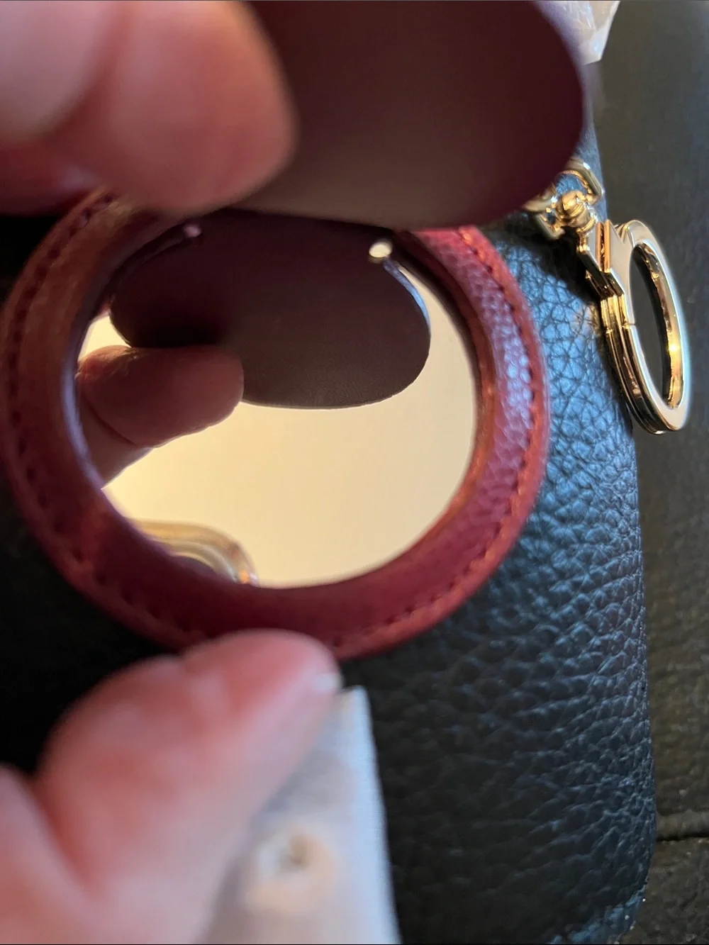 KATE SPADE NWT berry leather circle keyring bag charm with gold hardware